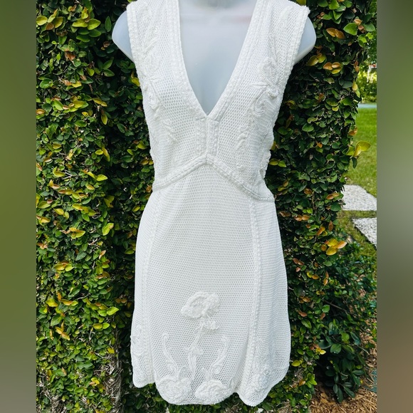 Not So Serious for Anthropologie 🤍white crochet knit and beaded mini 🤍 - Picture 8 of 11